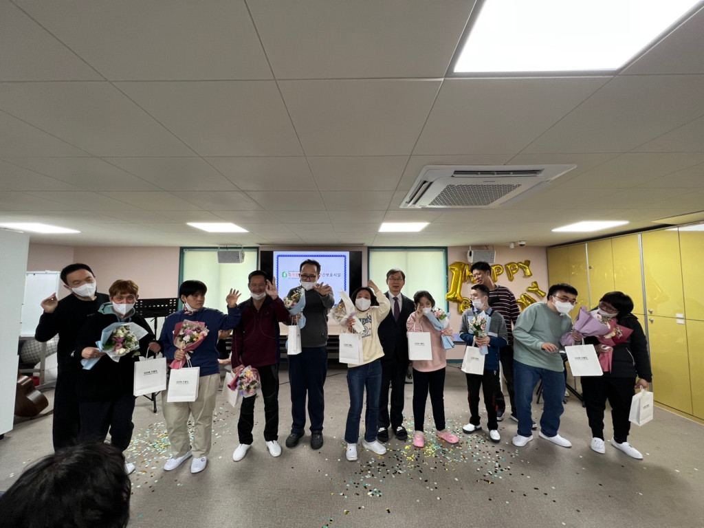 수정됨_KakaoTalk_20230331_162017829_12.jpg