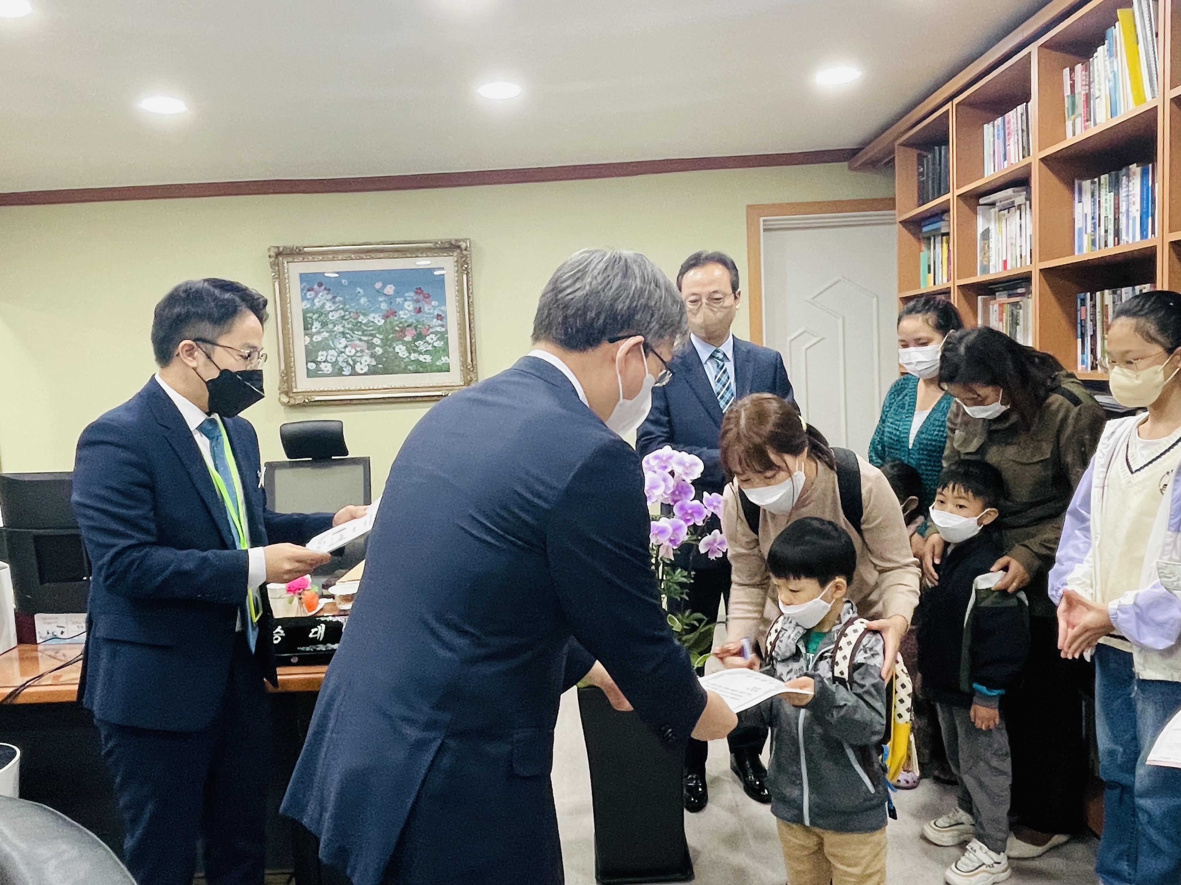 KakaoTalk_20221011_190958716_05.jpg
