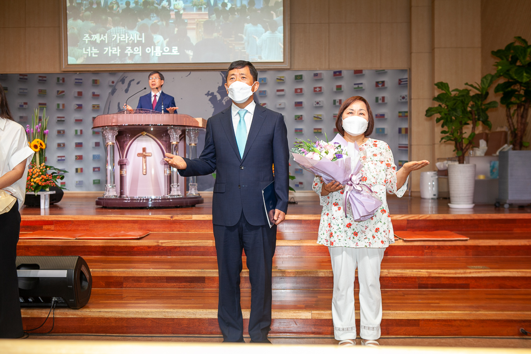 220710 4부 선교사파송예배_18.jpg