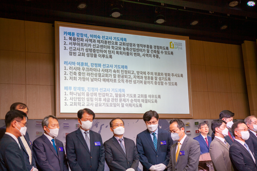 220710 4부 선교사파송예배_09.jpg