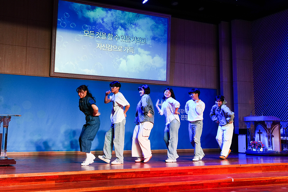 청년예배-12.jpg