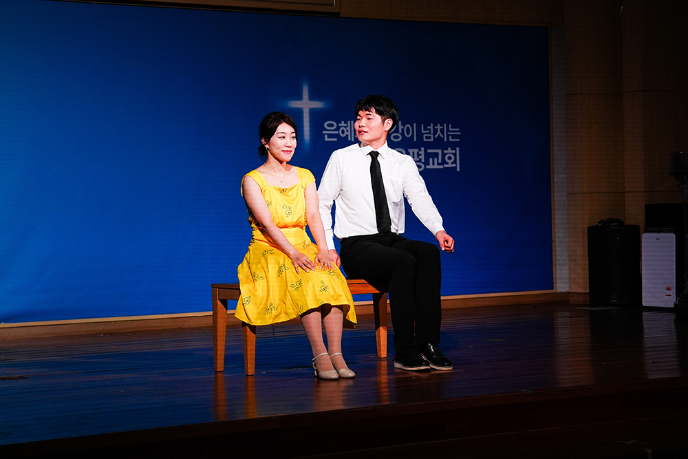 청년예배-63.jpg