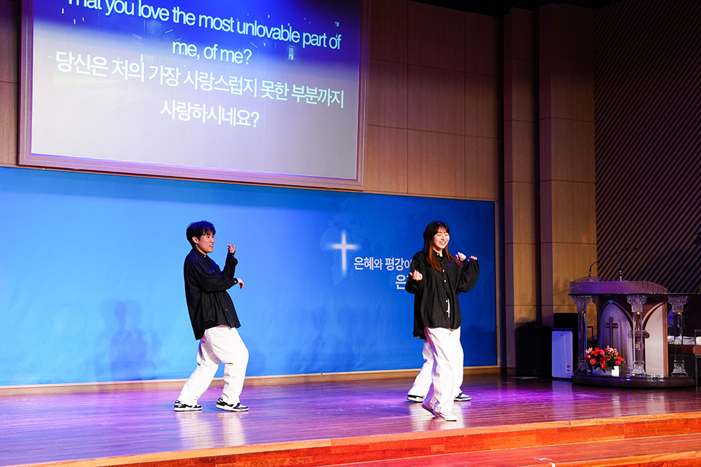 청년예배-49.jpg