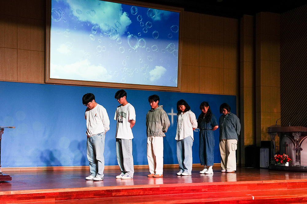 청년예배-7.jpg