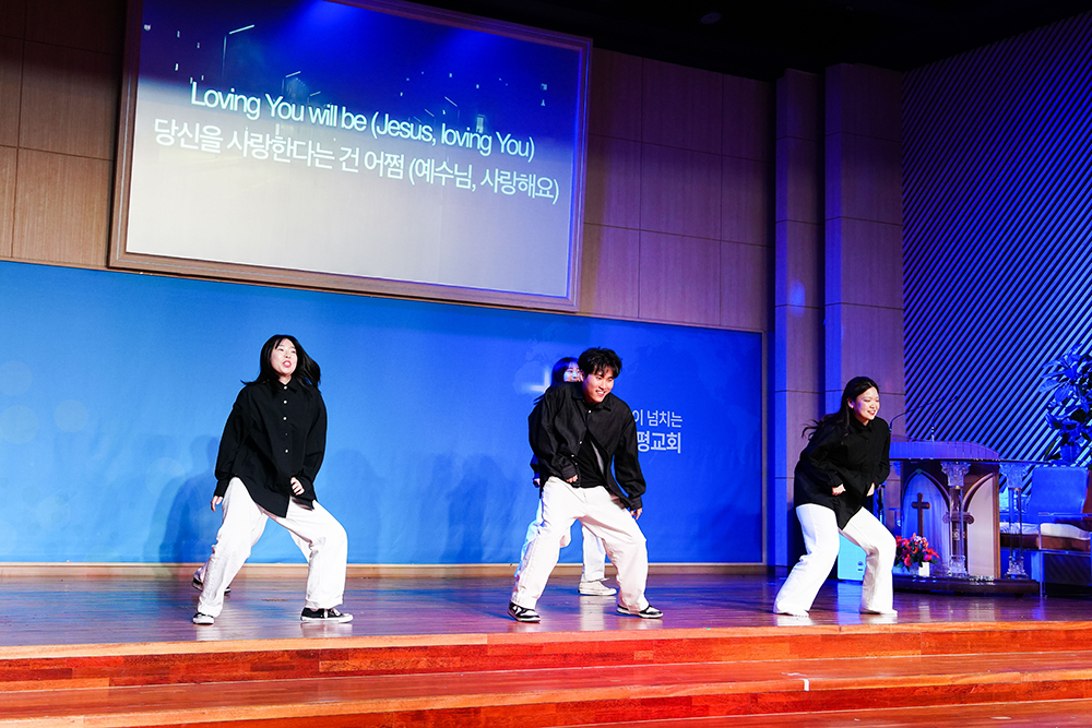 청년예배-56.jpg