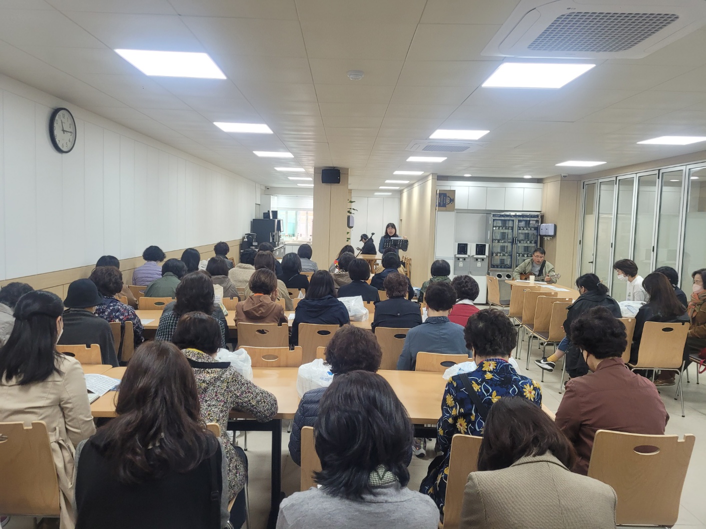 KakaoTalk_20230412_131205928_10.jpg