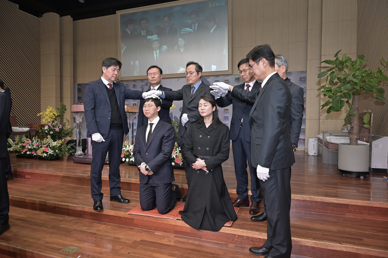 BOM_4442.jpg