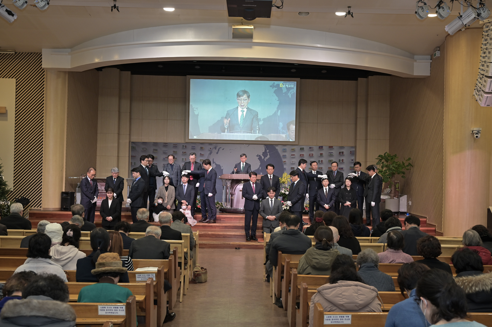 BOM_4448.jpg