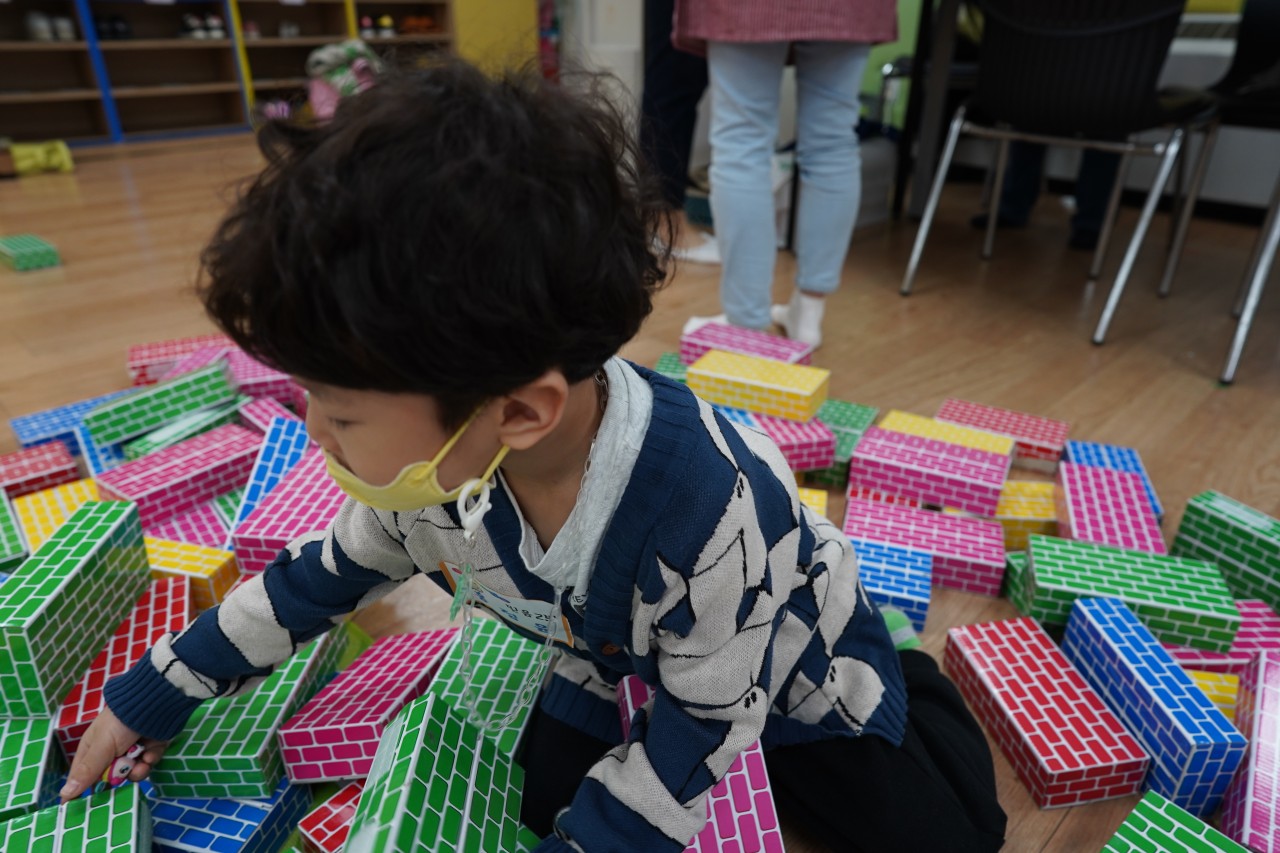 은평예나학교(예수님이랑 나랑 놀이학교)-7기 예나학교 1주차-50122893359.jpg