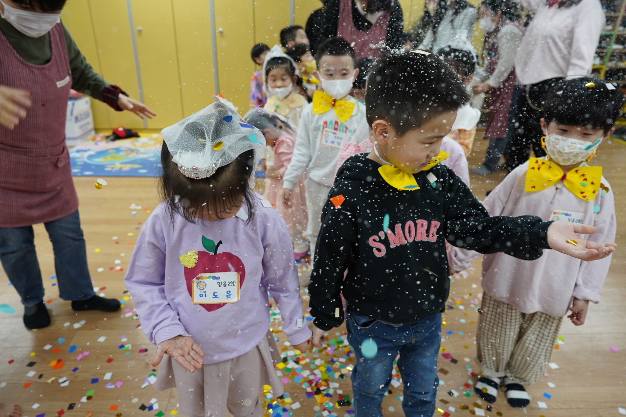 은평예나학교(예수님이랑 나랑 놀이학교)-7기 예나학교 1주차-50124525072.jpg