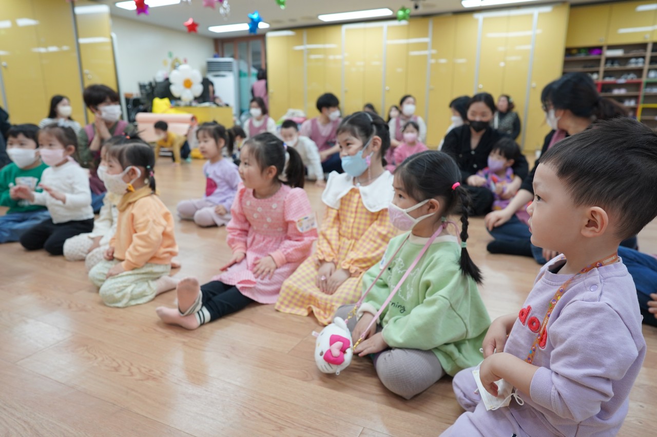 은평예나학교(예수님이랑 나랑 놀이학교)-7기 예나학교 1주차-50122893414.jpg