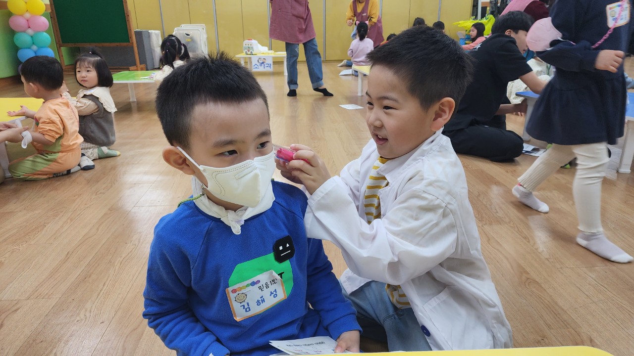 은평예나학교(예수님이랑 나랑 놀이학교)-7기 예나학교 2주차-50290417534.jpg