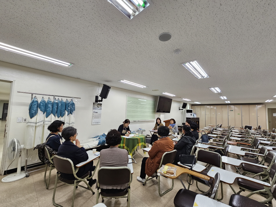 소그룹06.jpg