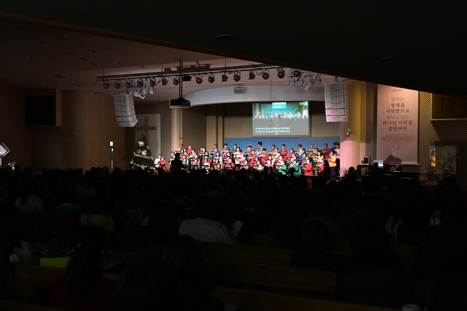 BOM_3702.jpg