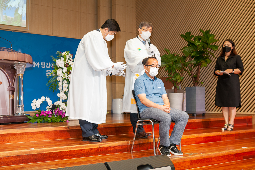 220629 수요예배 셰례식_30.jpg