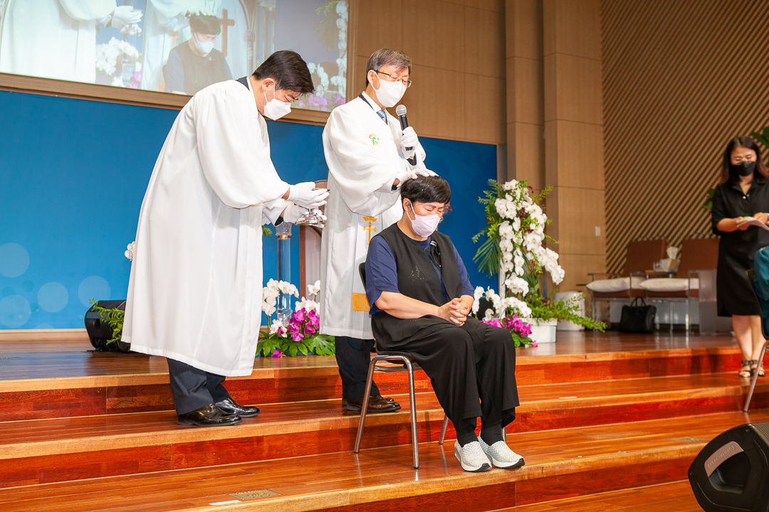 220629 수요예배 셰례식_31.jpg