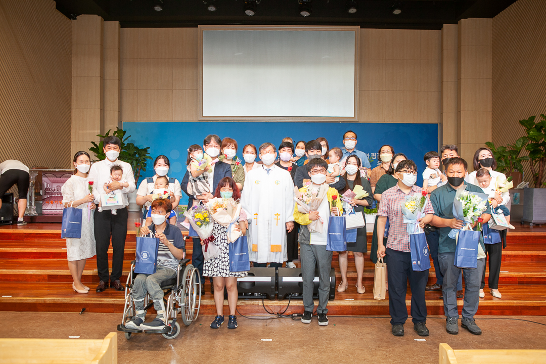 220629 수요예배 셰례식_35.jpg