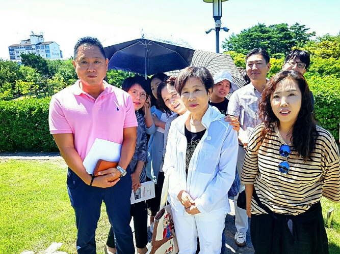 크기변환_KakaoTalk_Moim_7BRLBebRl9lgqr4EGaI3AuV1zorVn4.jpg