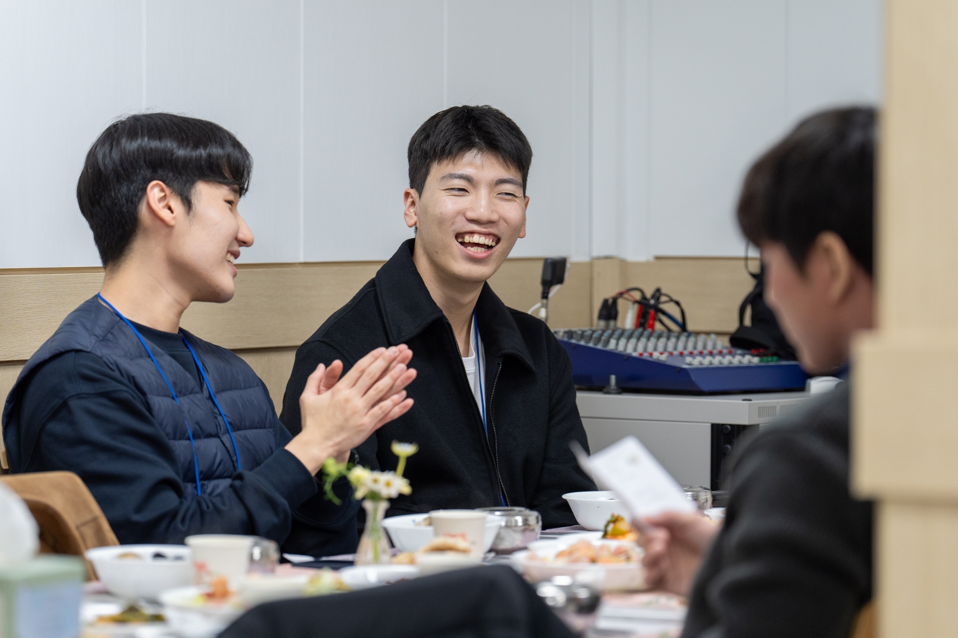KUM04203크기조절.jpg