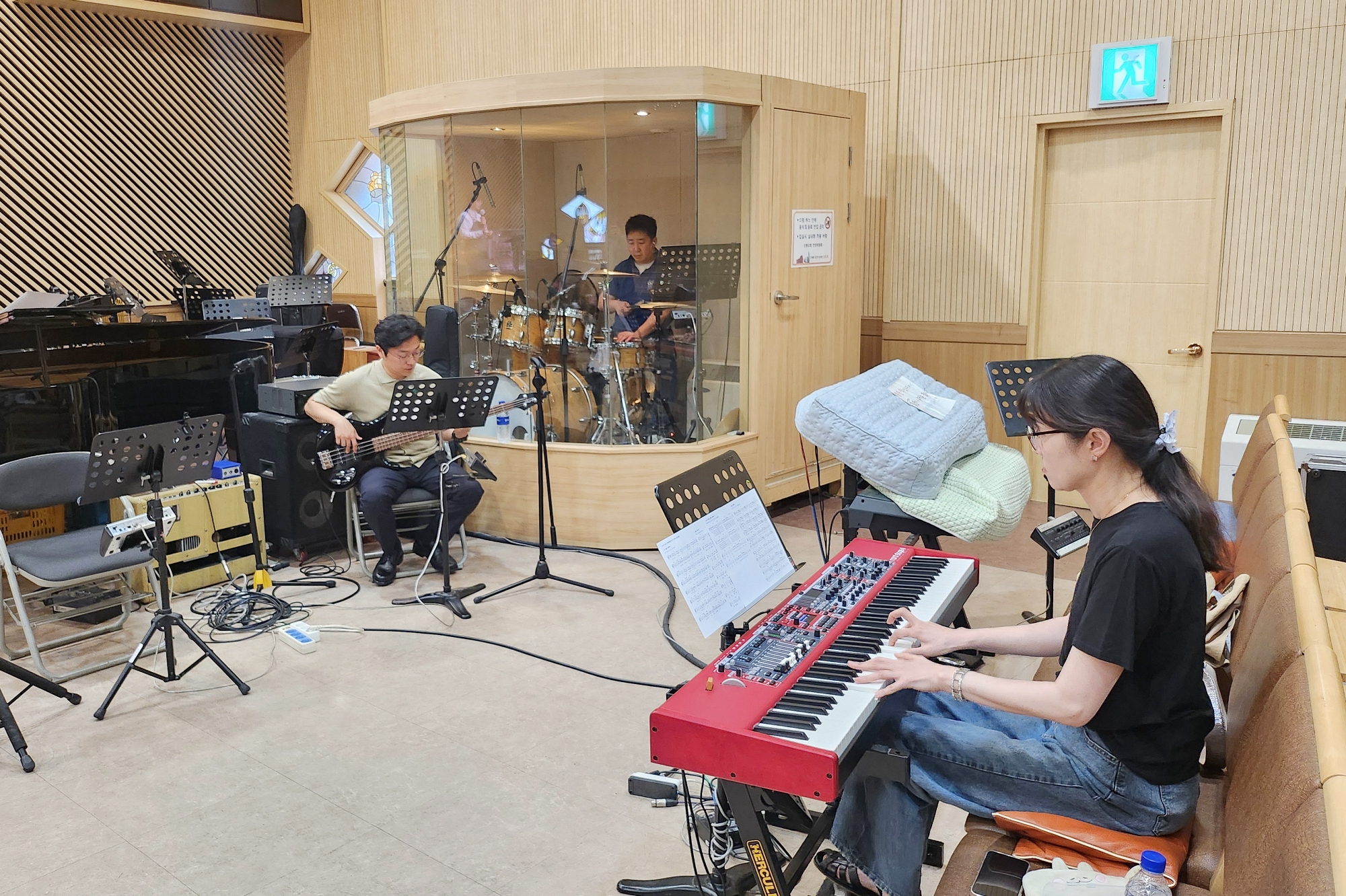 KakaoTalk_Photo_2024-05-30-18-17-02 030-10사이즈줄인것.jpg
