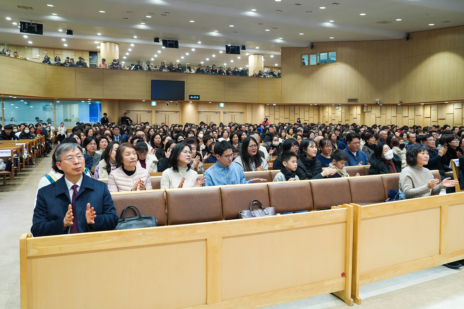 2025 송구영신예배_0055.jpg