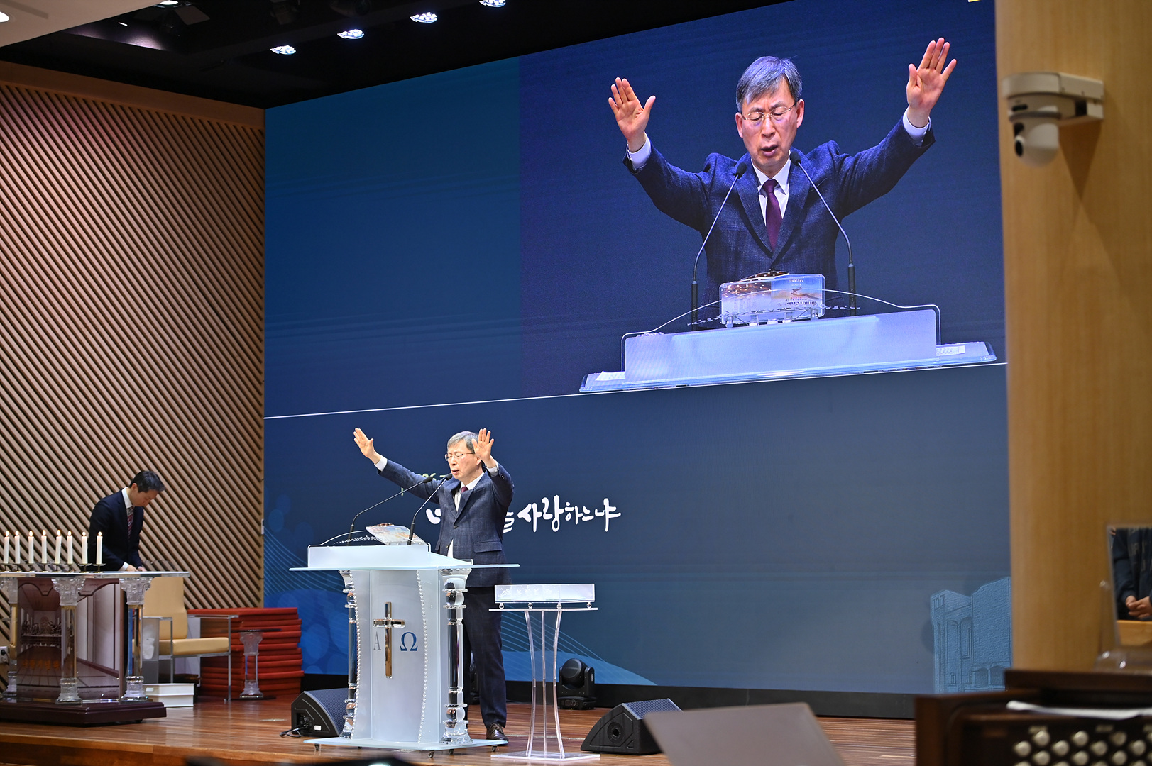 2025 송구영신예배_0190.jpg