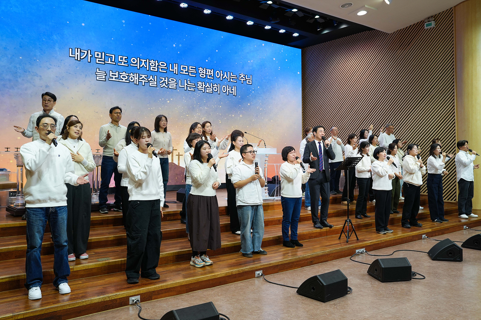 2025 송구영신예배_0022.jpg