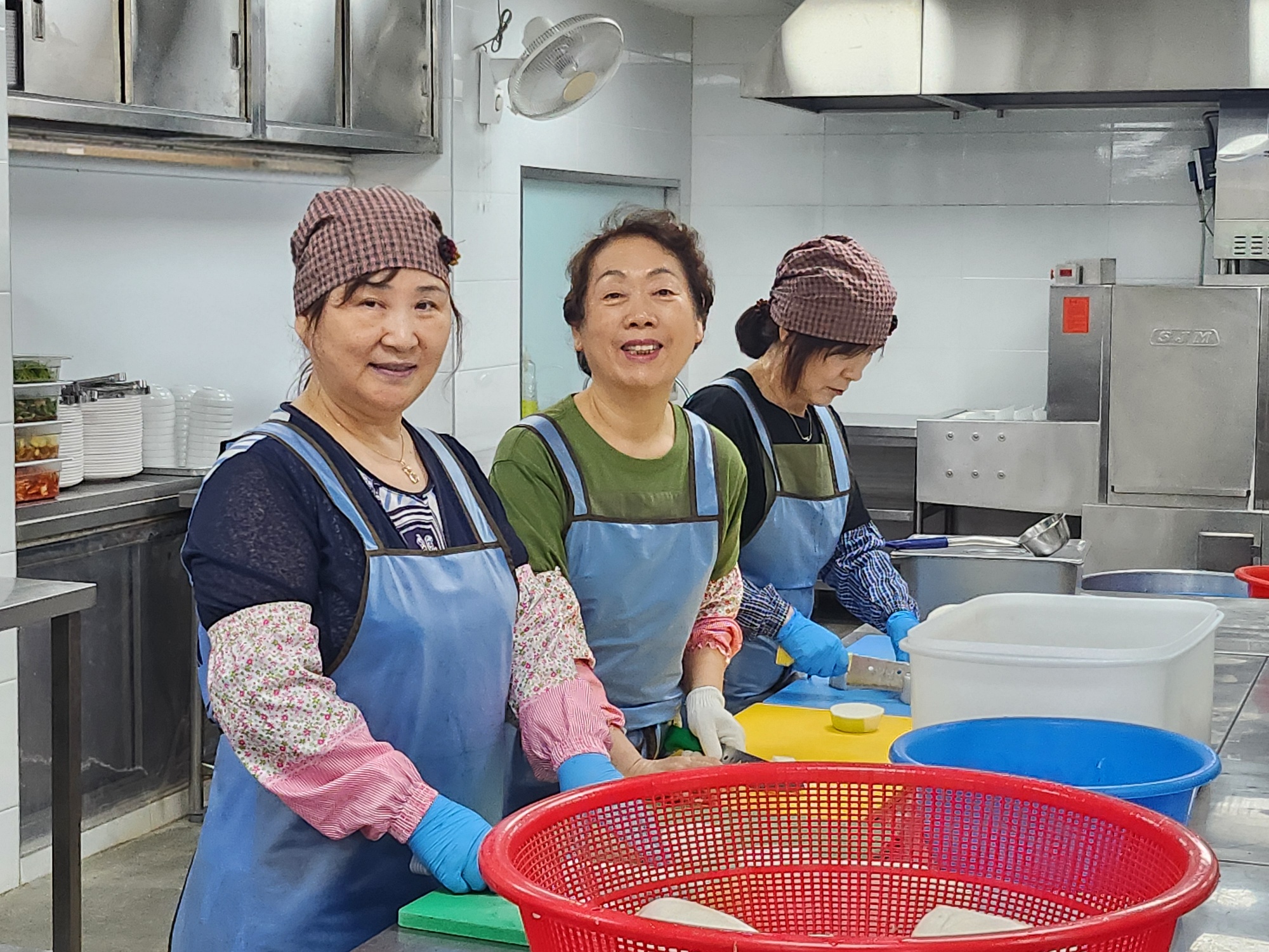 1TalkMedia_i_f76fc3785fe8-37사이즈줄인것.jpg