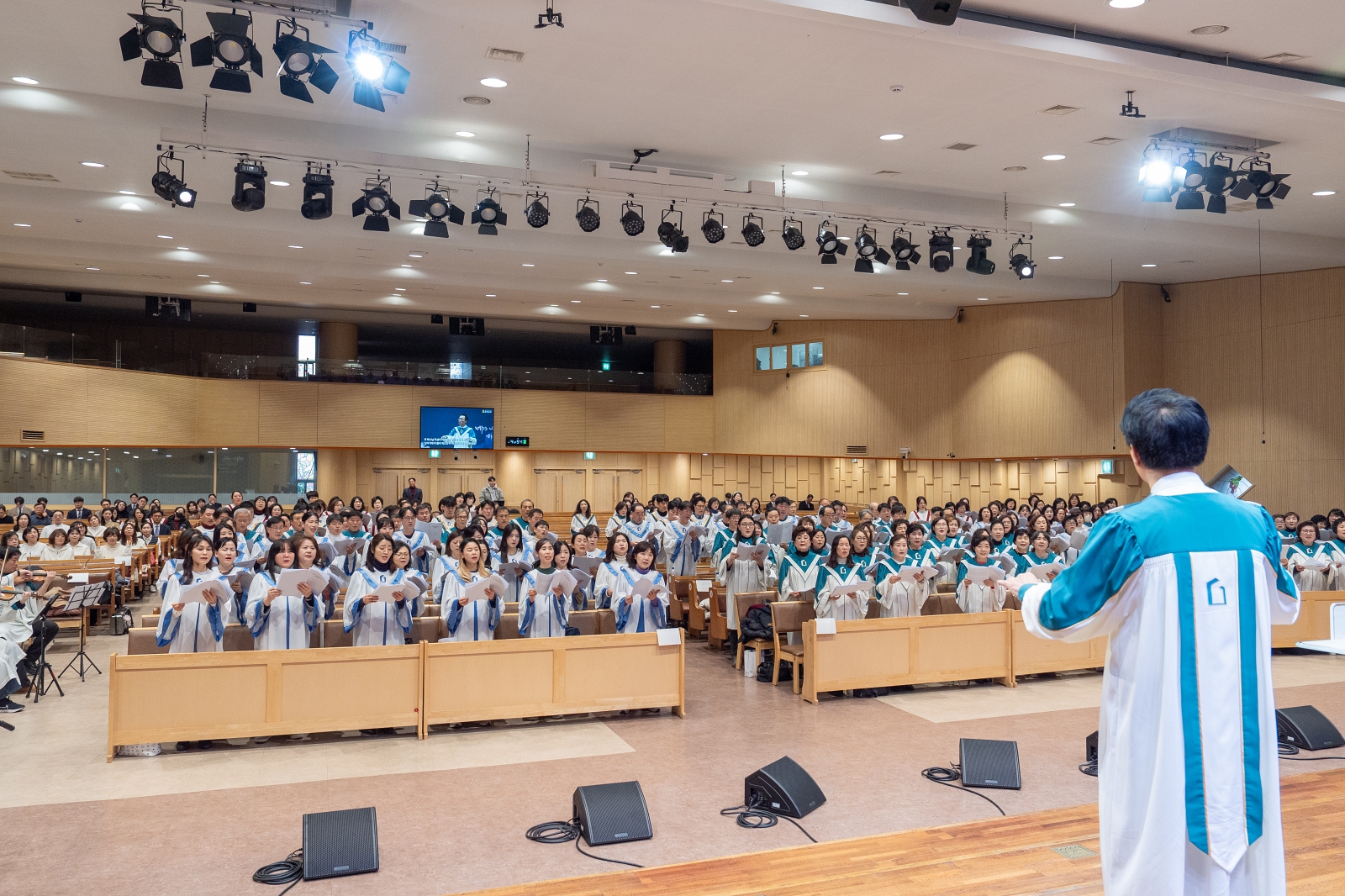 KUM00229크기조절.jpg
