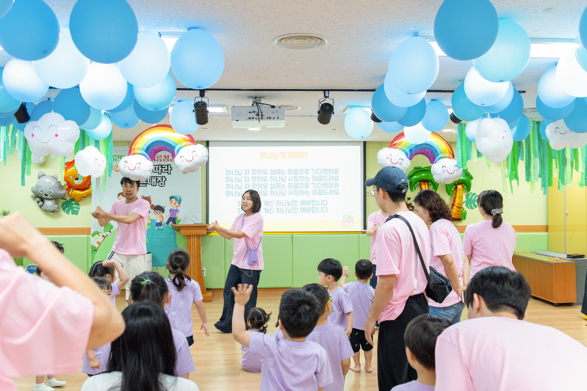 KUM_2702_1-1사이즈줄인것.jpg