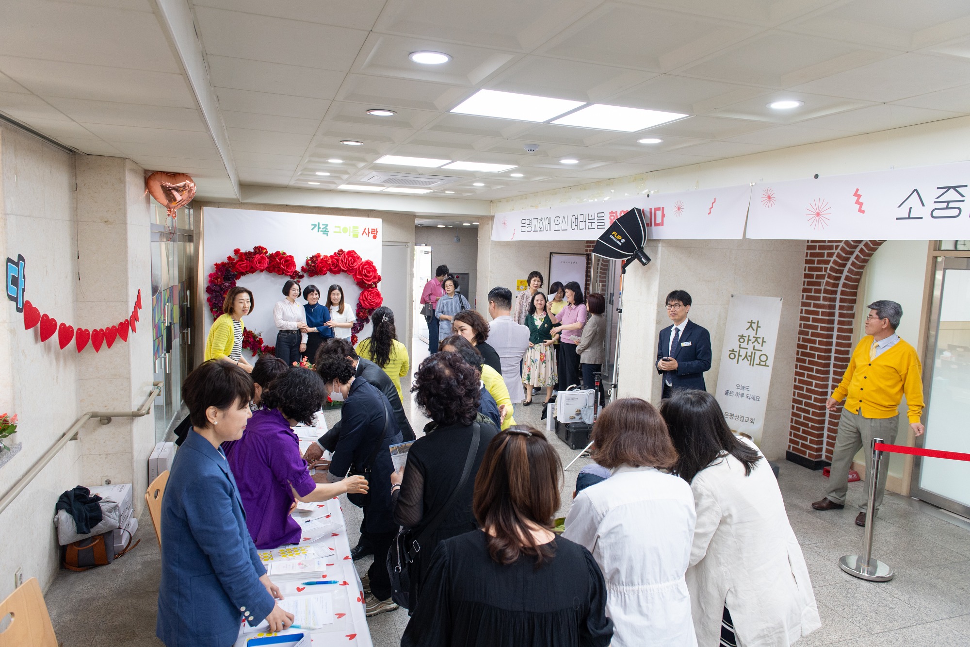 KUM_0618-88사이즈줄인것.jpg