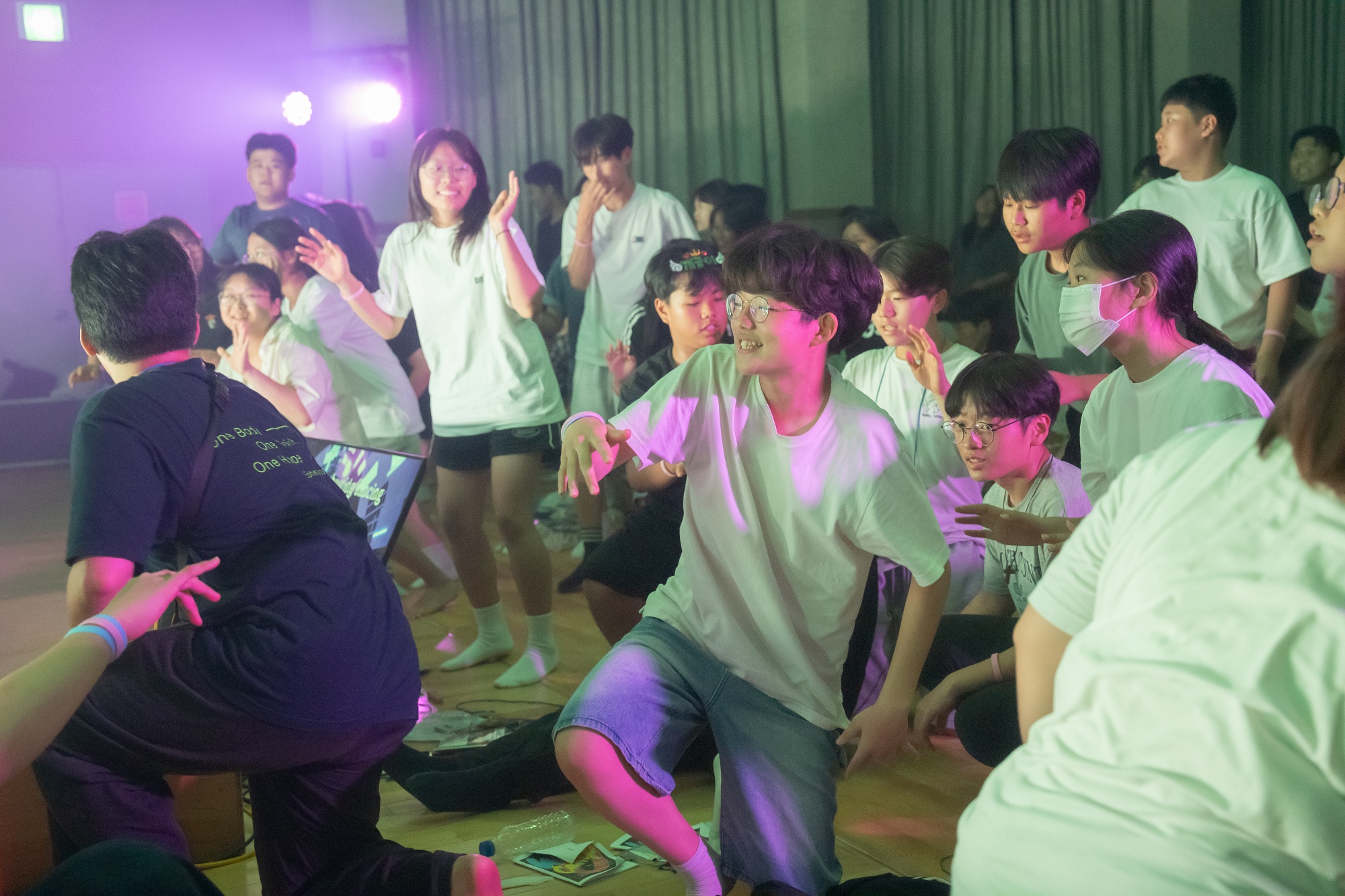 KUM04100-586사이즈줄인것.jpg