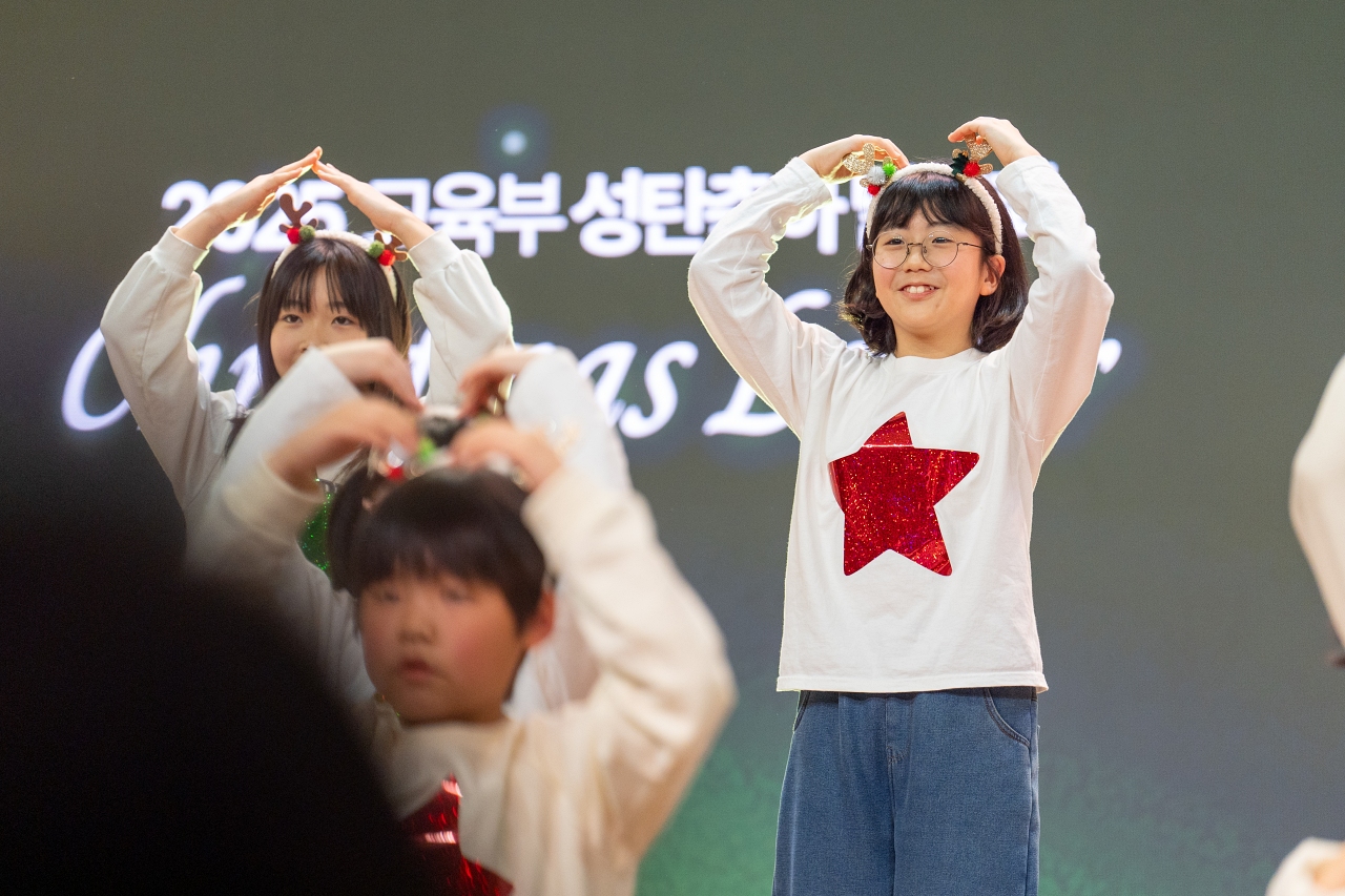 2025성탄발표회_ (207)크기조절.jpg