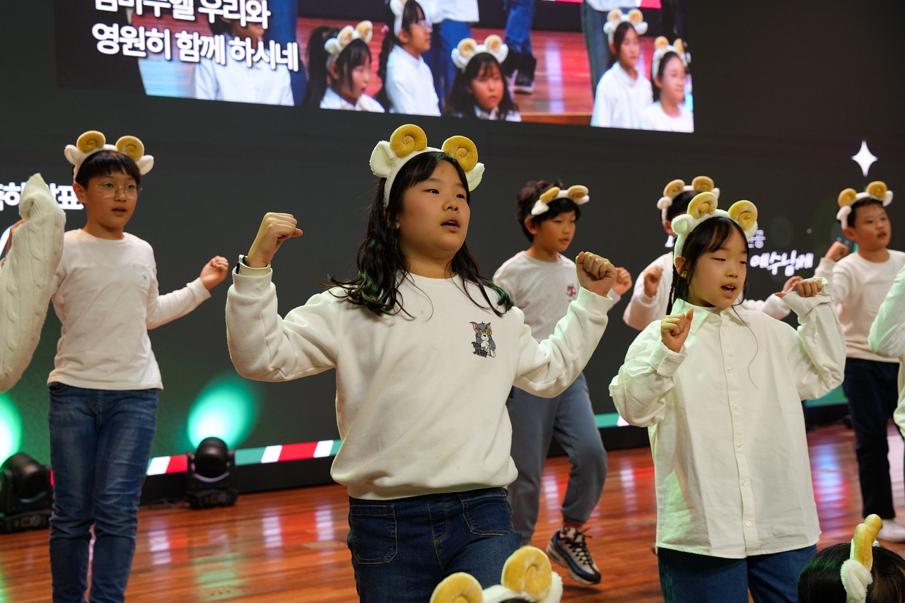 2025성탄발표회_ (235)크기조절.jpg