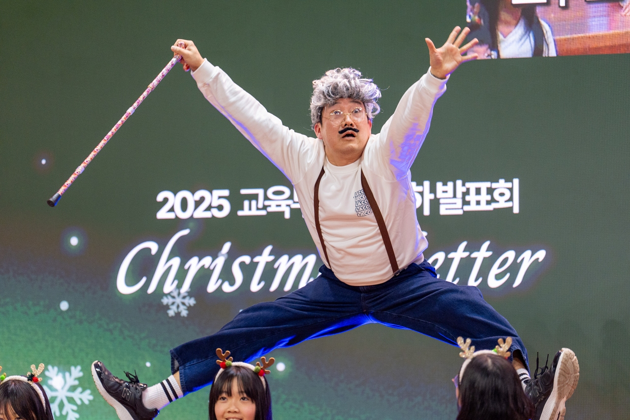 2025성탄발표회_ (202)크기조절.jpg