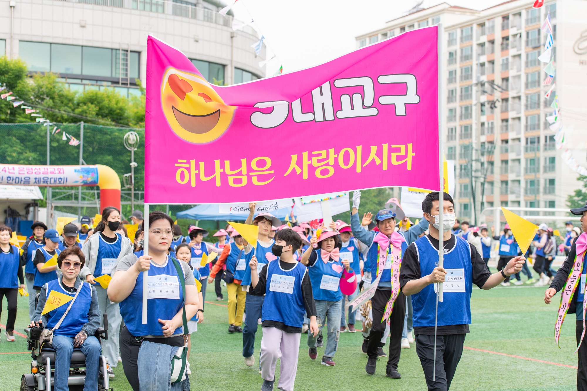 KUM_3436-10사이즈줄인것.jpg