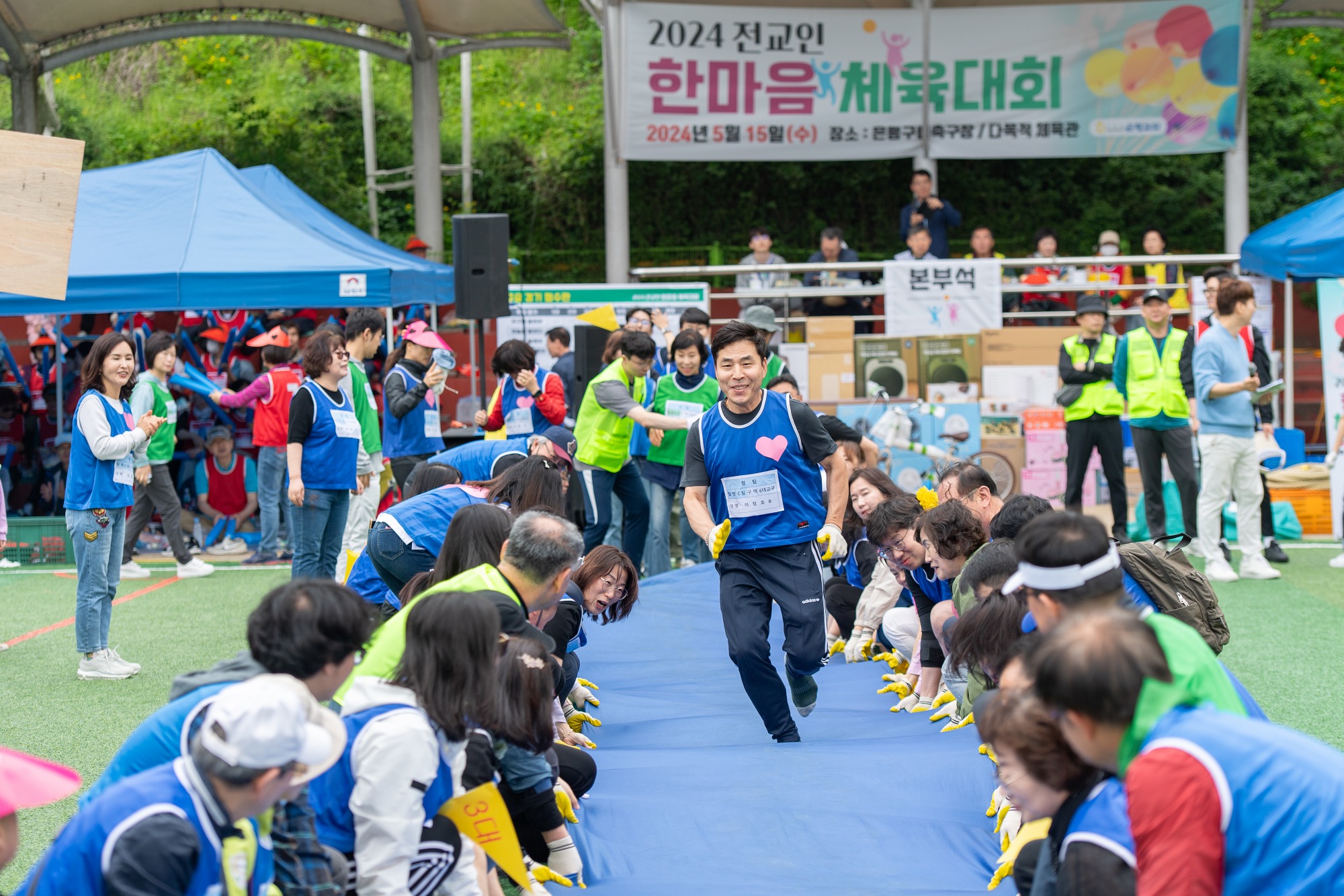 KUM_3815-70사이즈줄인것.jpg