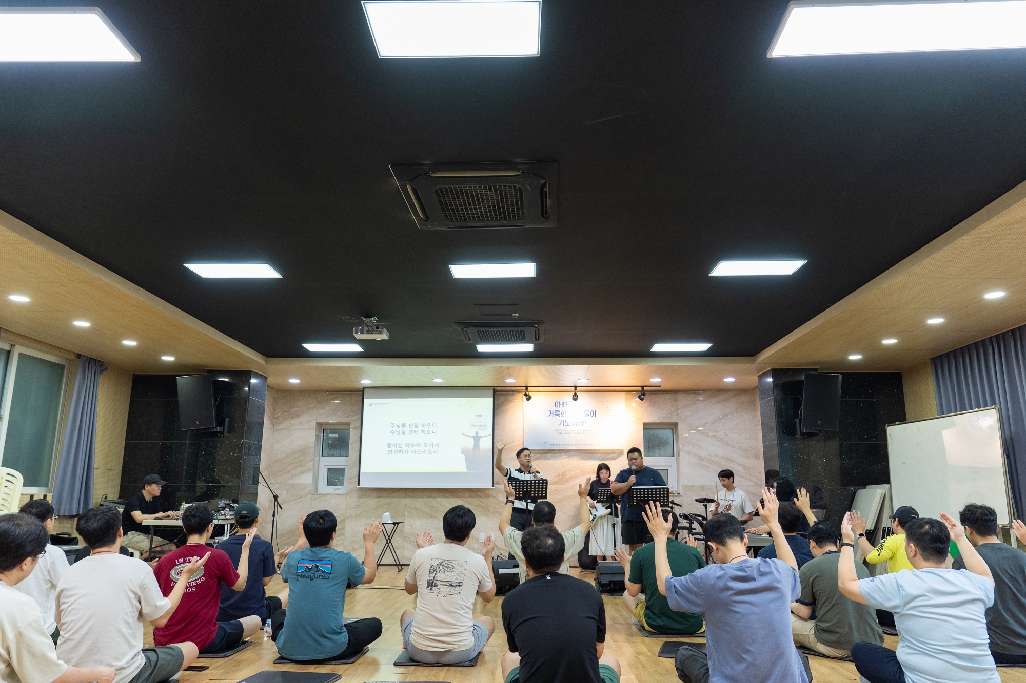 KUM03452크기조절.jpg