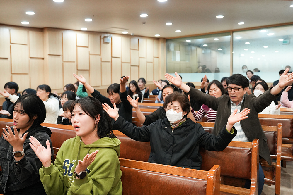 20241023_수요예배-83.jpg
