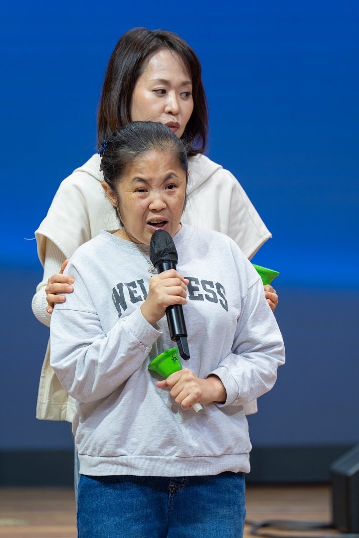 KUM03214크기조절.jpg