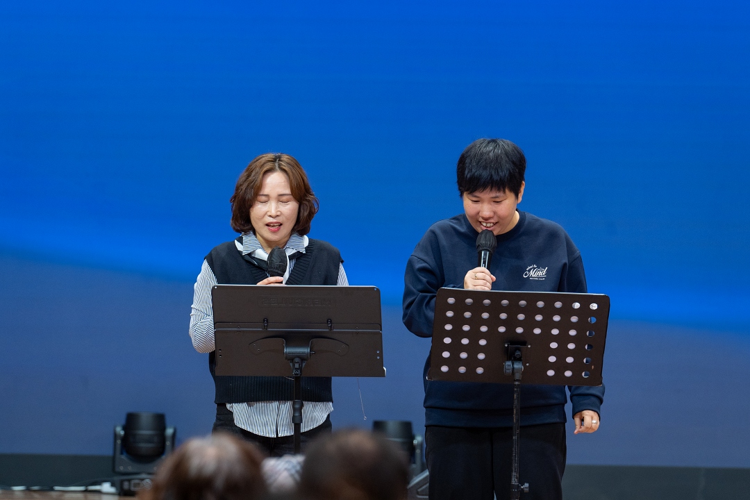 KUM03513크기조절.jpg