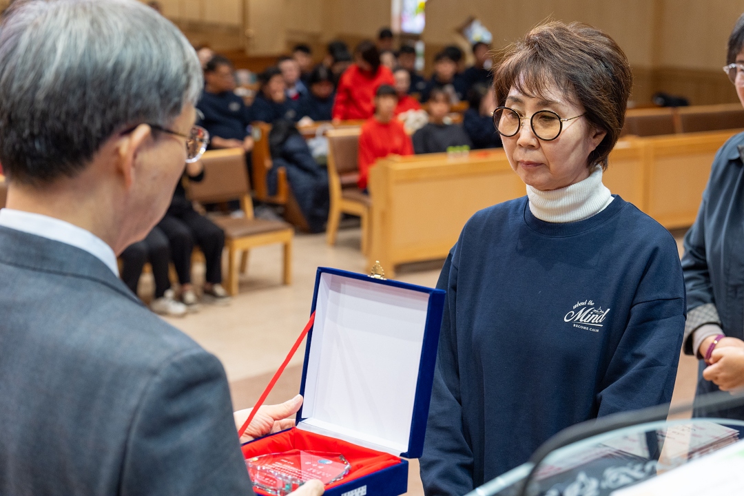 KUM03103크기조절.jpg