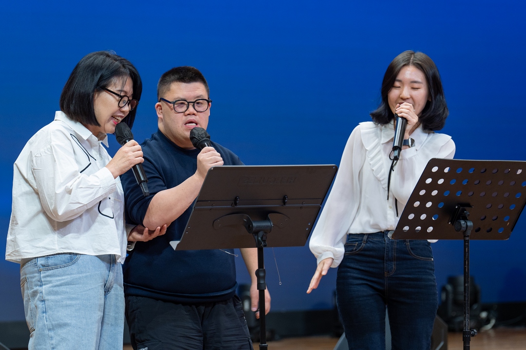 KUM03530크기조절.jpg