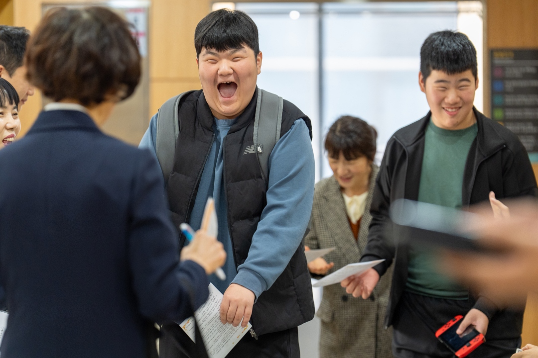 KUM02609크기조절.jpg