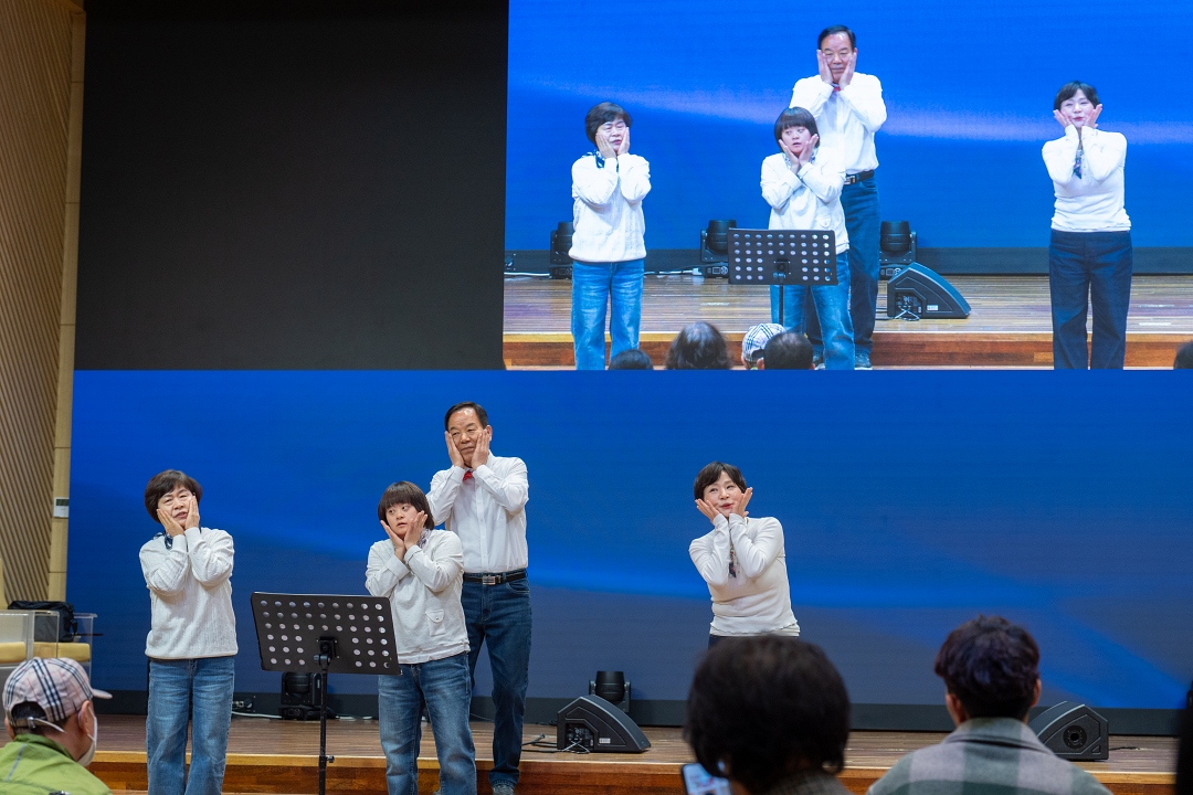 KUM03299크기조절.jpg