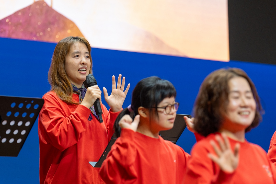 KUM02819크기조절.jpg